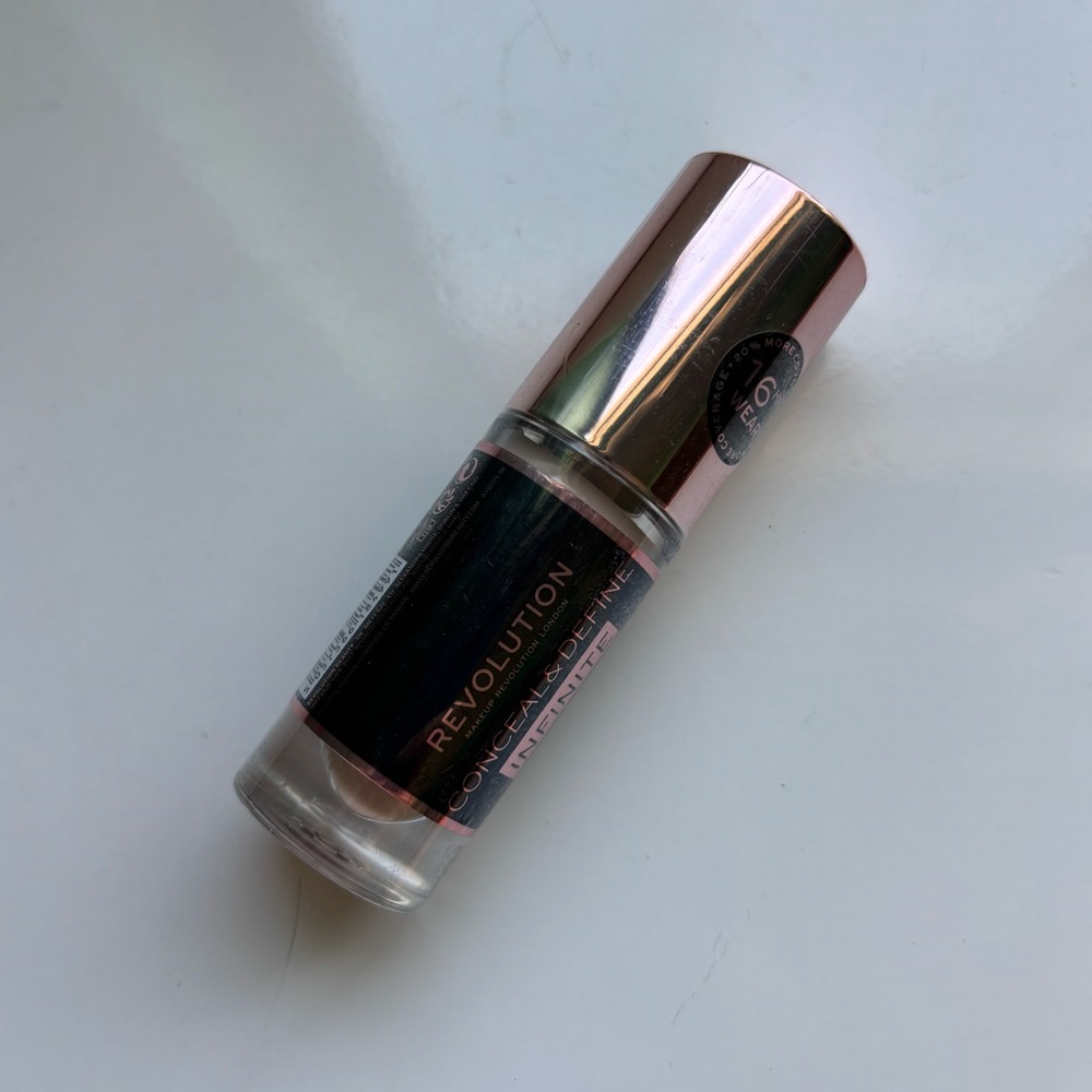 Revolution Conceal & Define Concealer